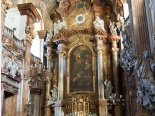 Wrocław: Wnętrza barokowego kościoła Najświętszego Imienia Jezus.