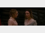Ostatni Mohikanin: Alice Munro (Jodhi May) i Cora Munro (Madeleine Stowe).