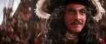 Hook: Kapitan Hak (Dustin Hoffman).